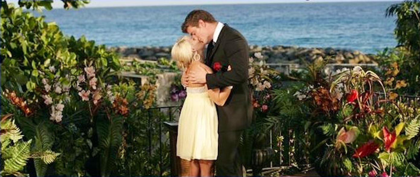 'Bachelor' star Matt Grant proposes to Shayne Lamas, rejects Chelsea