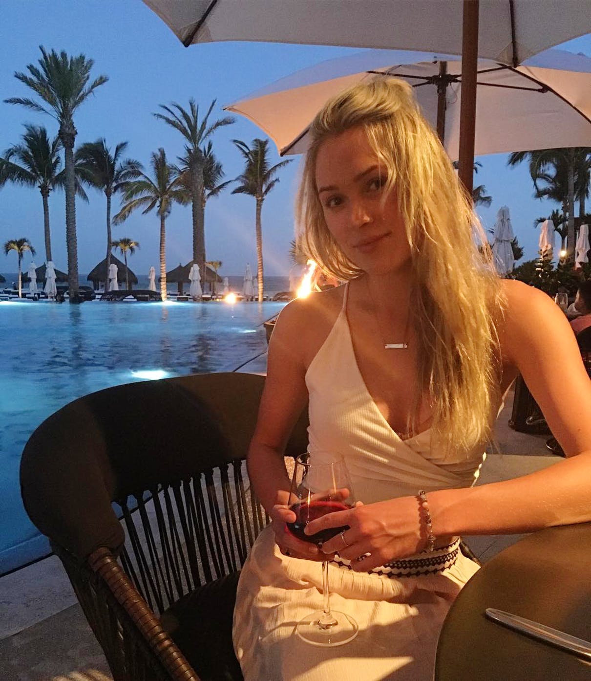 Cassie Randolph The Bachelor Reality Tv World 