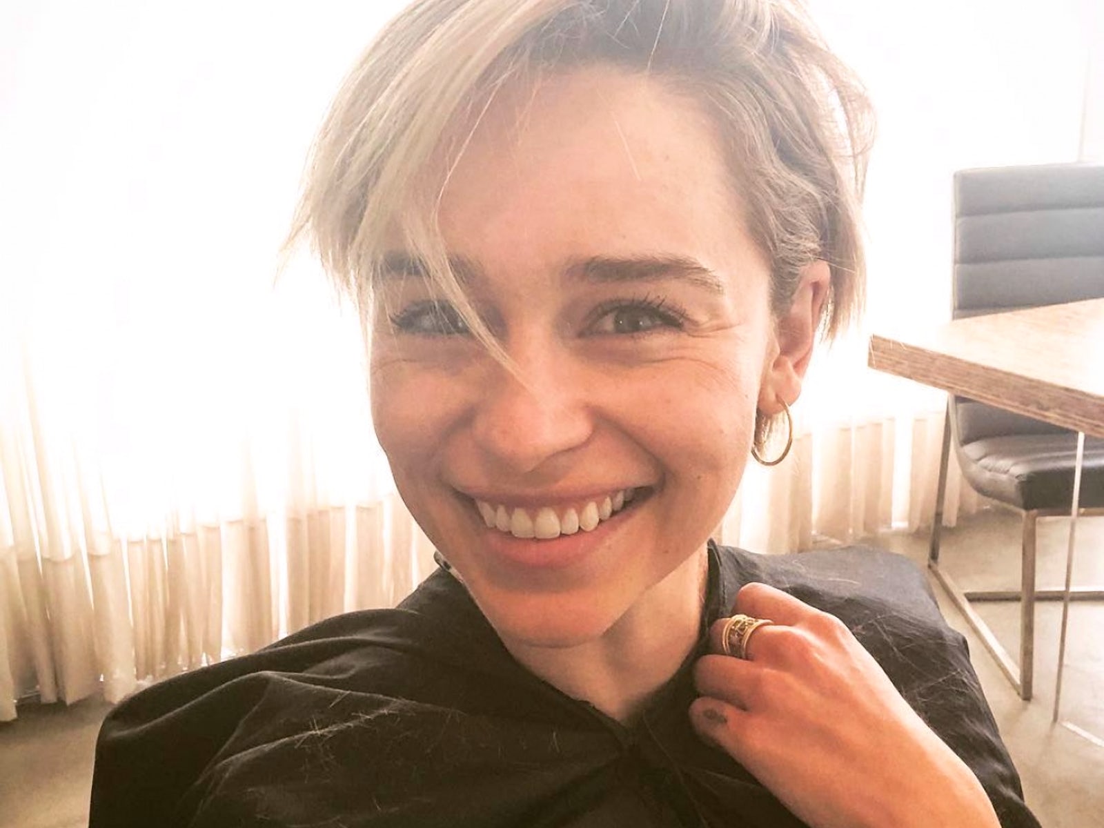 Emilia Clarke Debuts New Short Hair Style On Instagram