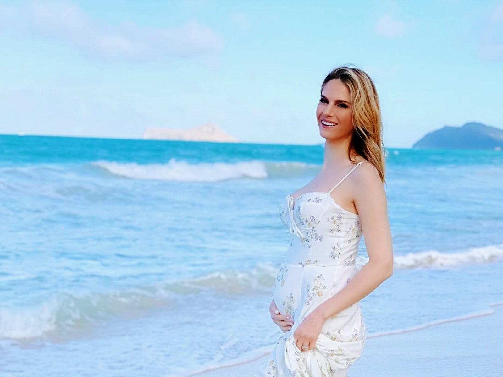 'The Young and the Restless' star Kelly Kruger expecting first child ...