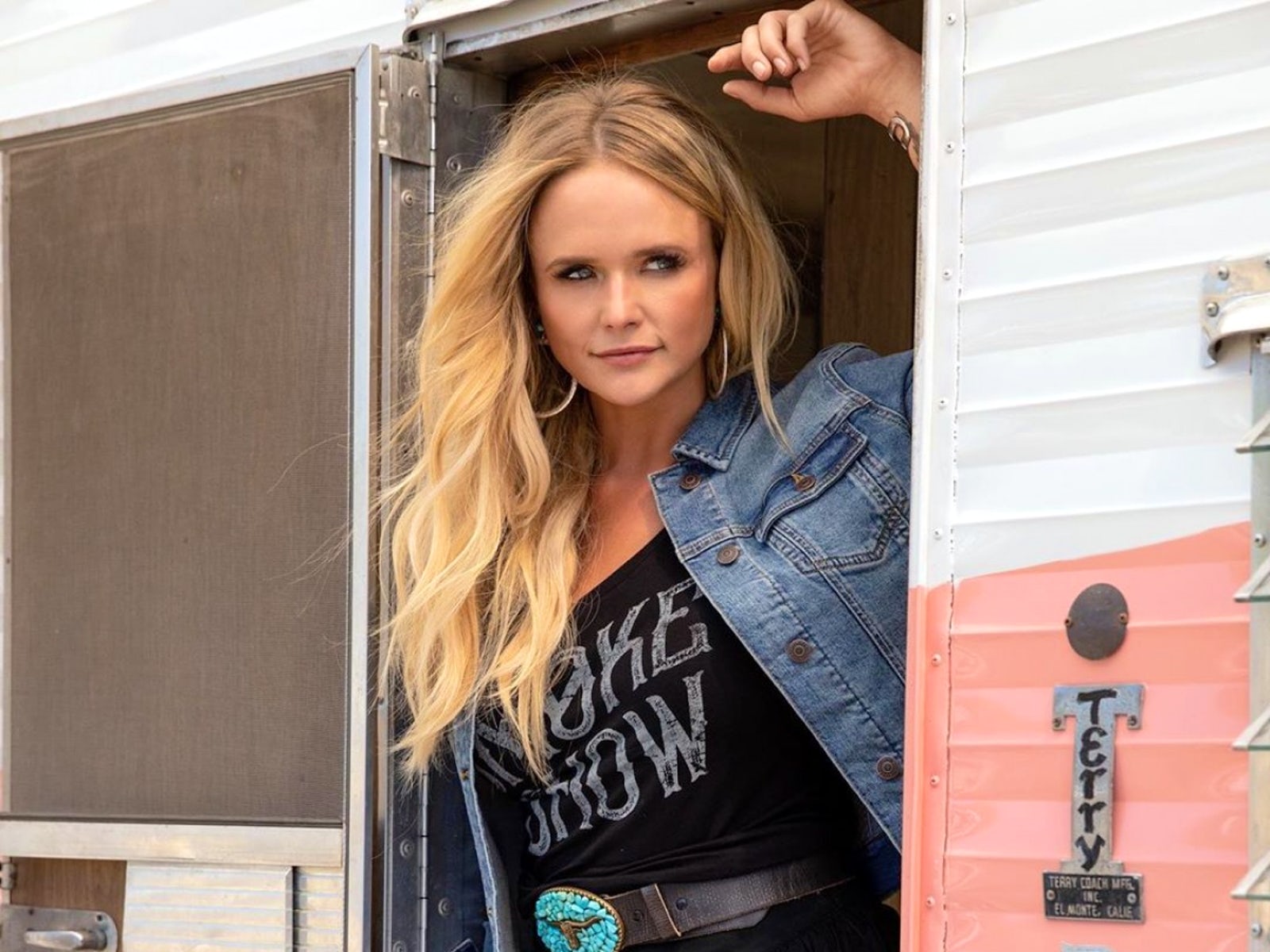 Miranda Lambert Announces North American 'Wildcard' Tour - Reality TV World