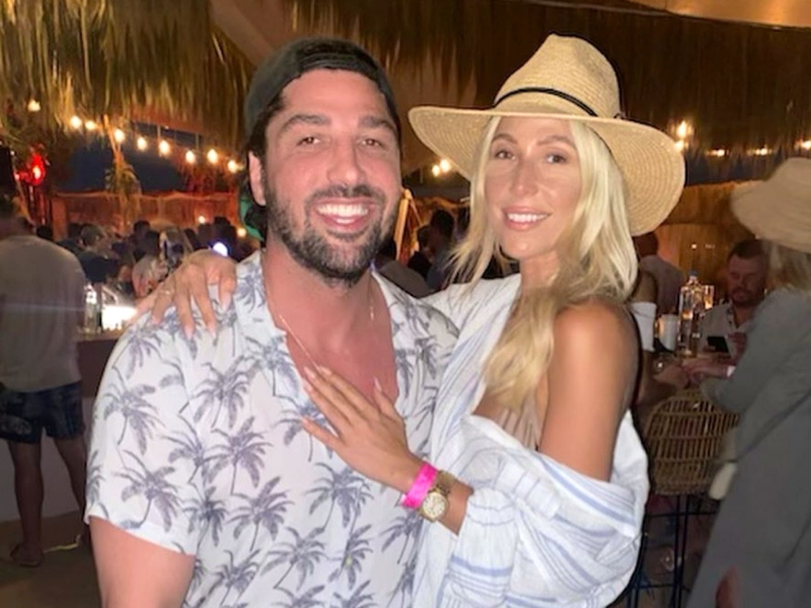 'Love is Blind' star Shaina Hurley engaged to boyfriend Christos Lardos after split from Kyle Abrams - Vimarsana News