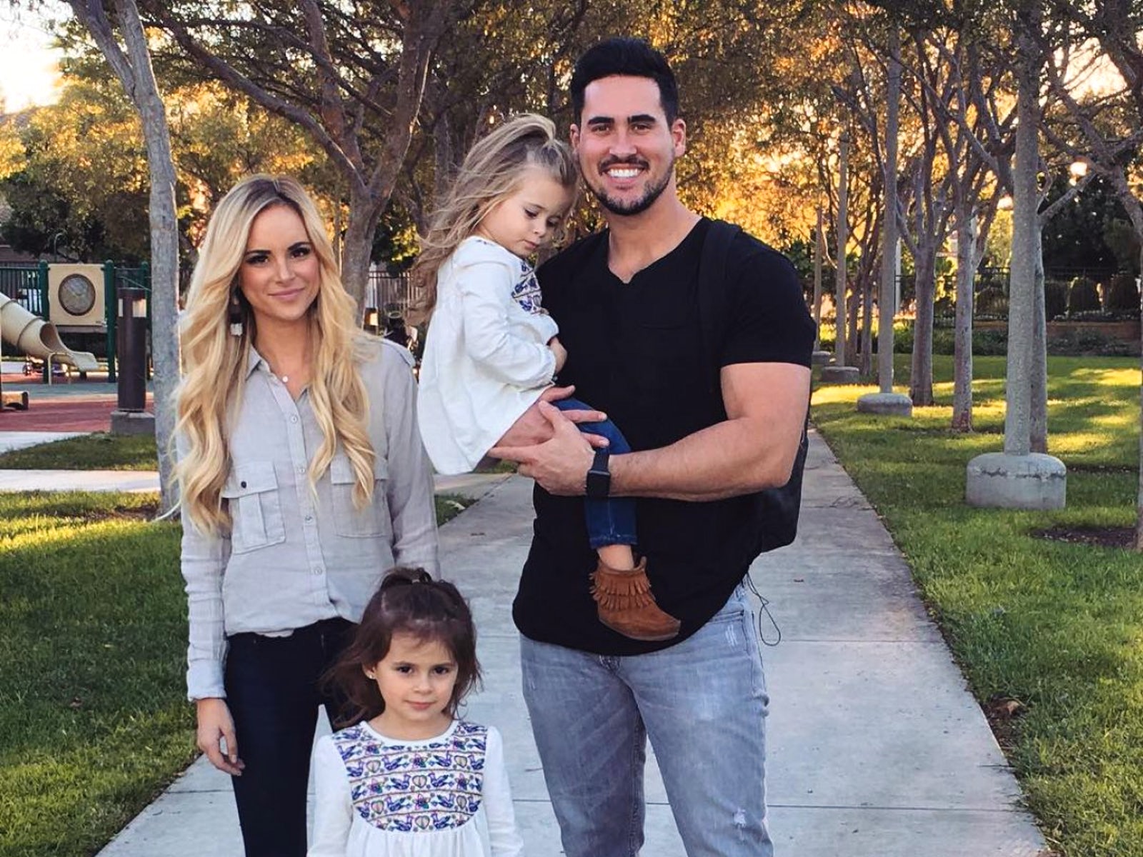 Amanda Stanton And Josh Murray Friend Reportedly Claims They Ve Broke Up