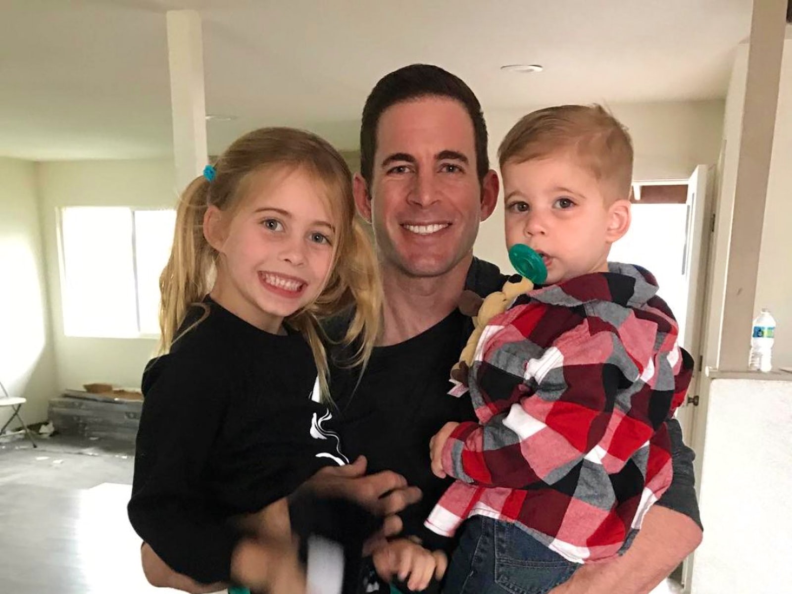 'Flip or Flop' star Tarek El Moussa advertising own real estate 'Flip or Flop' star Tarek El Moussa advertising own real estate