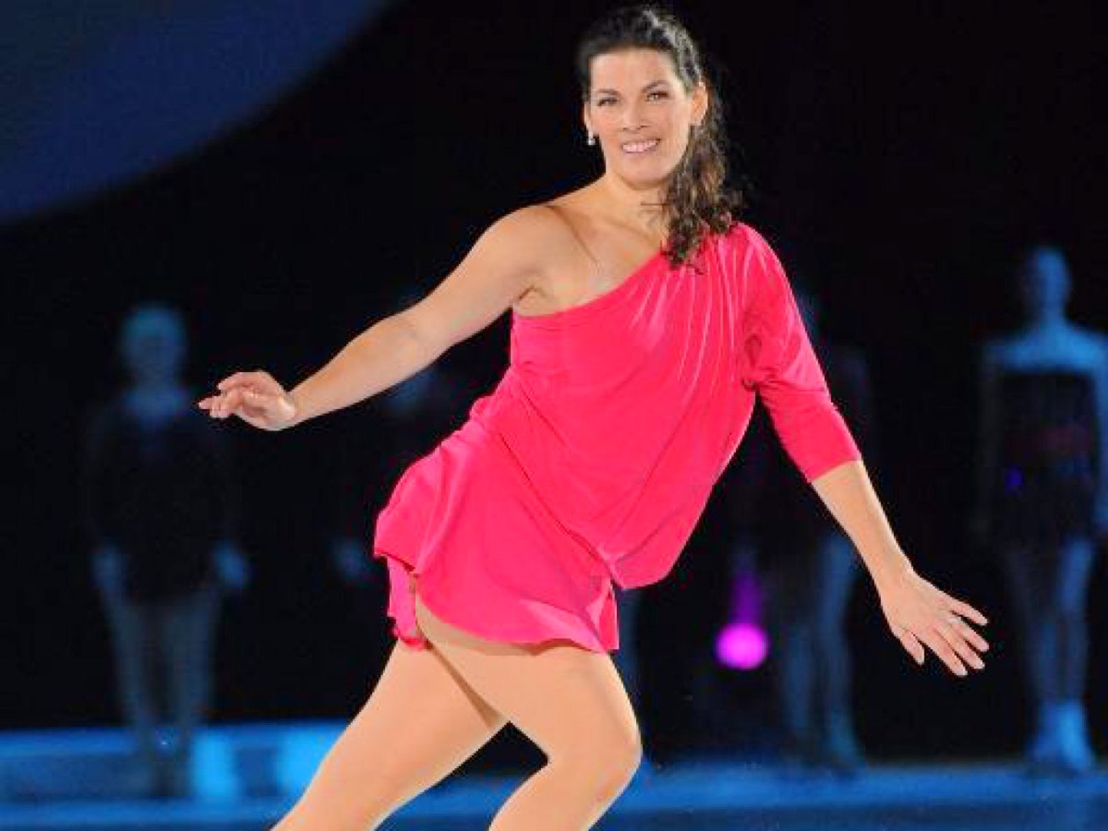 Dancing With The Stars Cast Spoilers Nancy Kerrigan And Fifth Harmony Member Reportedly