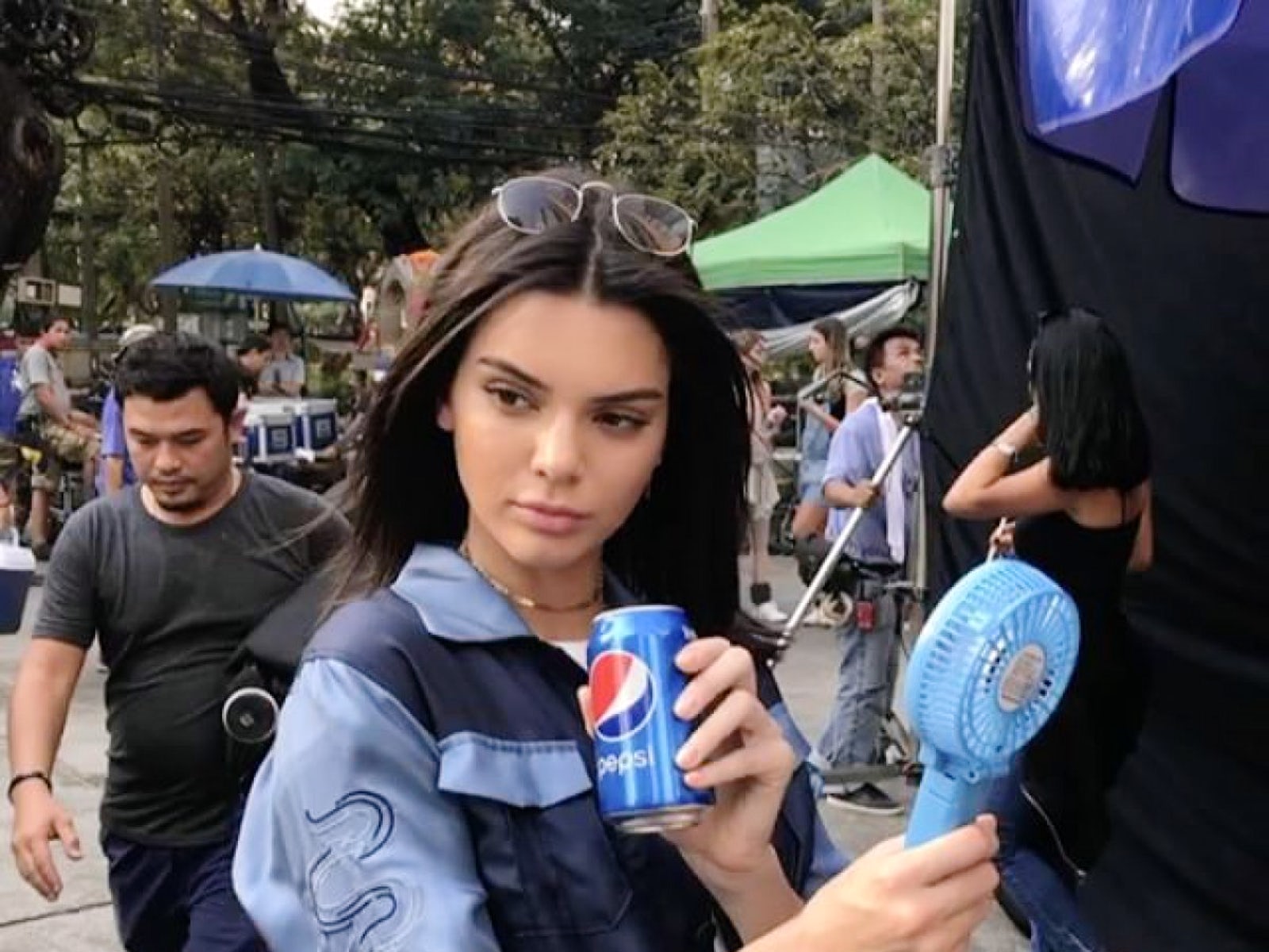 Kendall Jenner S New Pepsi Commercial Defended By Company Amid Backlash Reality Tv World