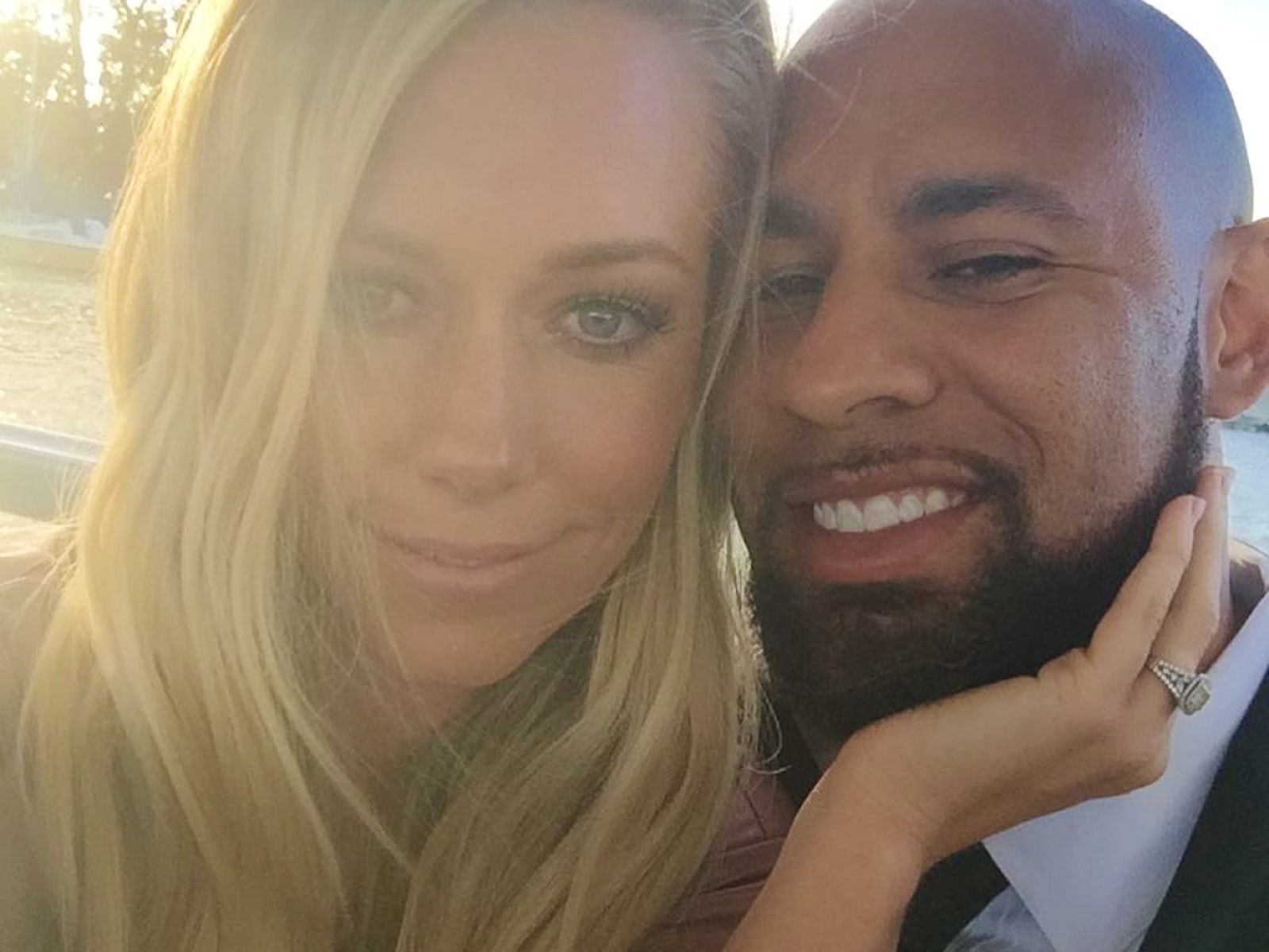 Kendra Wilkinson confirms Hank Baskett split -- 