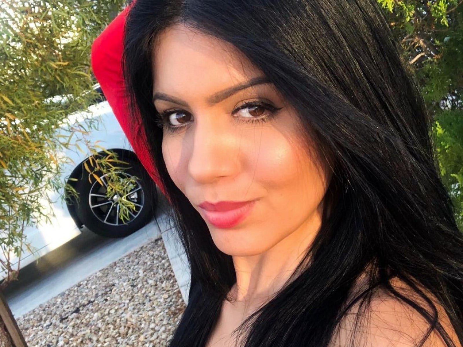 '90 Day Fiance' star Larissa Christina Dos Santos Lima celebrates one