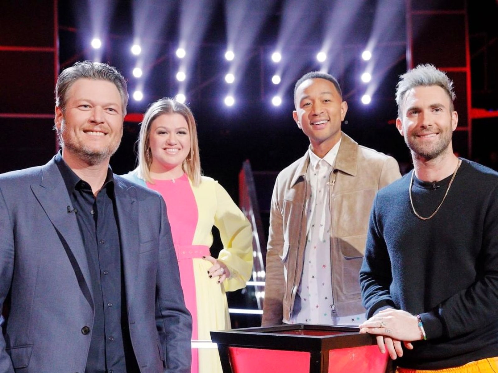 'the Voice' Recap: Live Cross Battles Round Debuts With Eight Faceoffs 