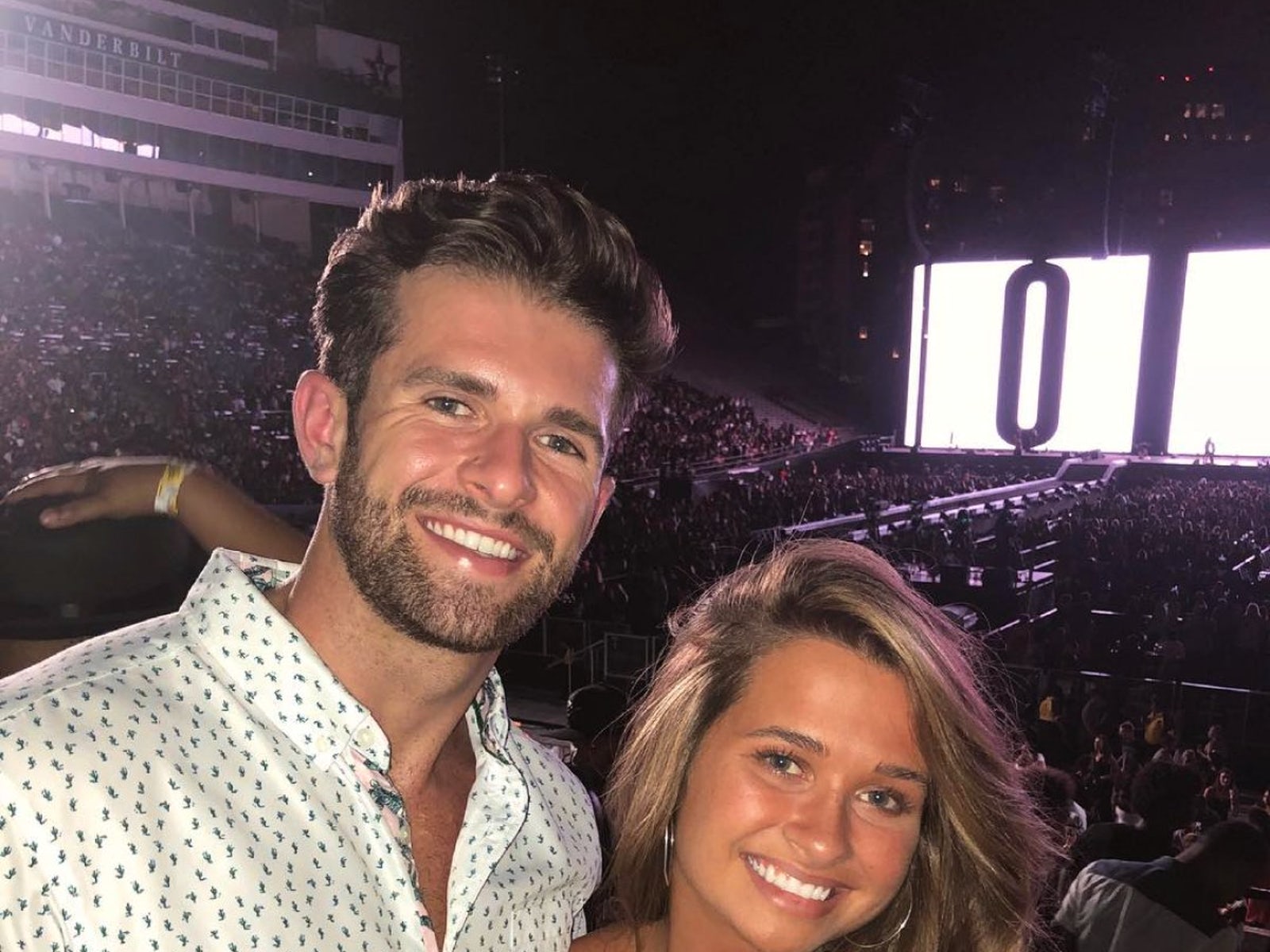 Jed Wyatt's sister accuses 'The Bachelorette' of making her "look so