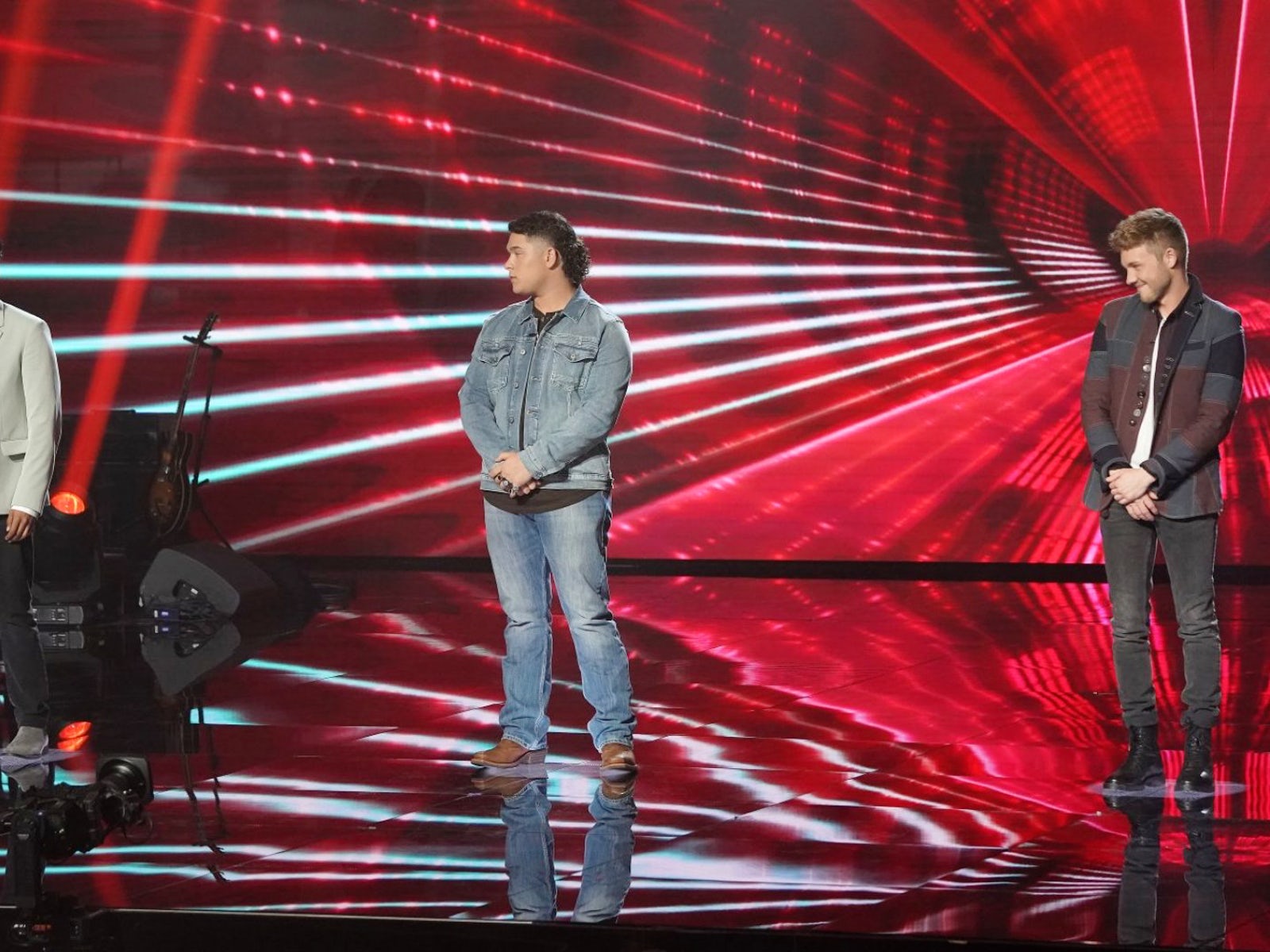 'American Idol' reveals Top 5 for Season 19, eliminating Hunter Metts and Arthur Gunn - Vimarsana News