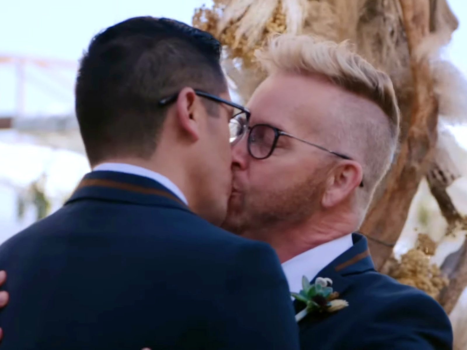 '90 Day Fiance: The Other Way' finale: Jenny and Sumit, Kenny and Armando, and Steven and Alina get married! Plus Corey and Evelin have wedding and Ariela separates from Biniyam! - Vimarsana News