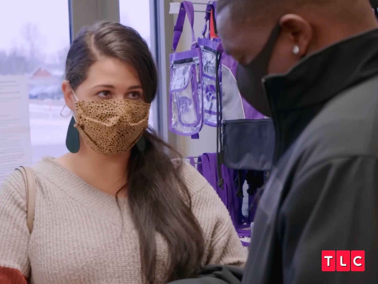 '90 Day Fiance' recap: Emily is pregnant, Thais and Guillermo have wedding doubts, Miona postpones wedding, Shaeeda makes demands, Mohamed makes Yve cry - Vimarsana News