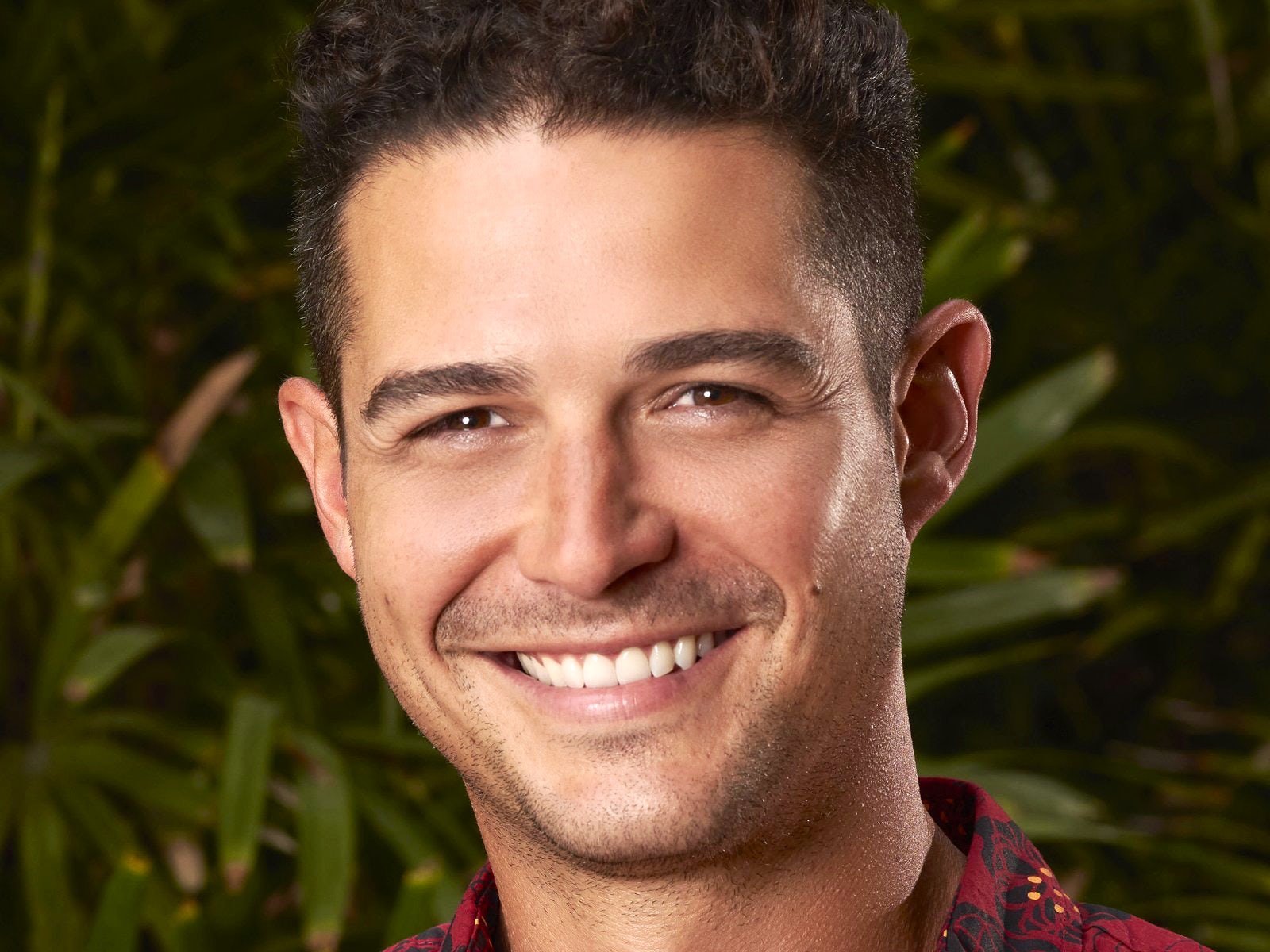 bachelor-in-paradise-wells-adams-reveals-how-much-of-salley-carson