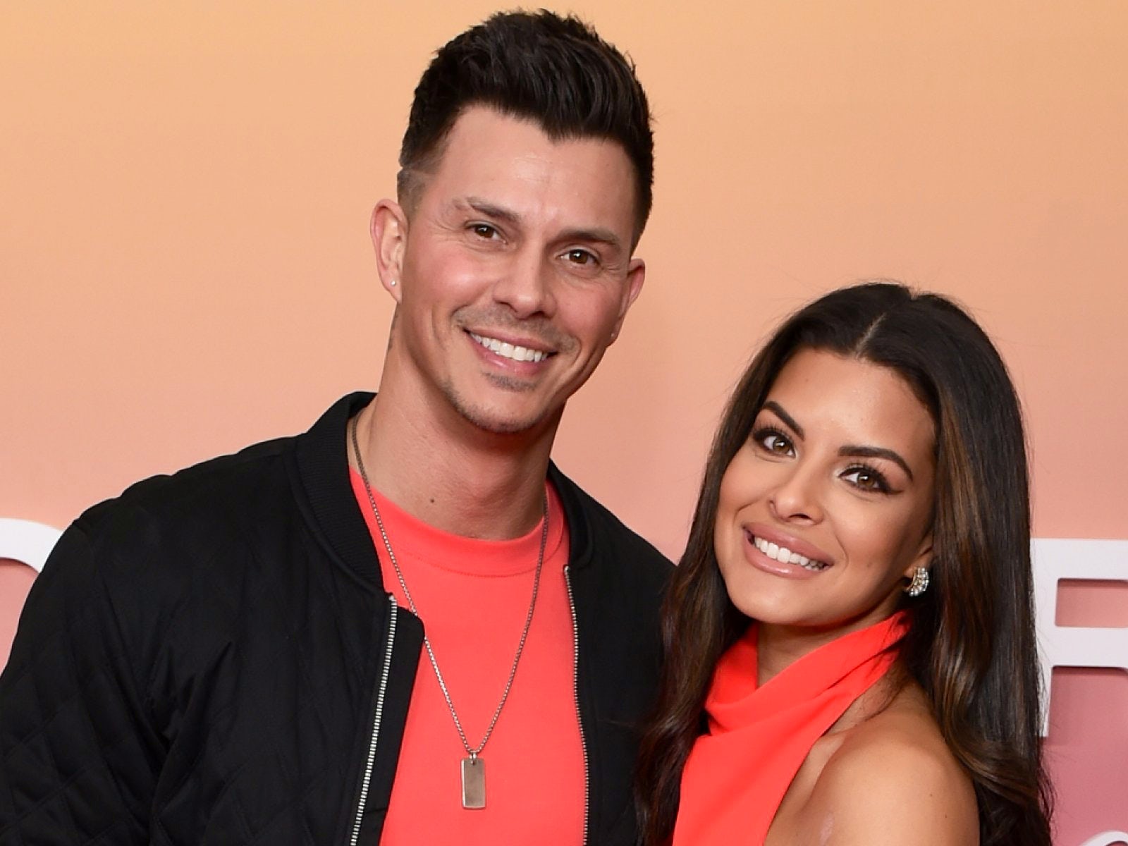 'Bachelor in Paradise' couple Mari Pepin-Solis and Kenny Braasch reveal wedding plans - Vimarsana News