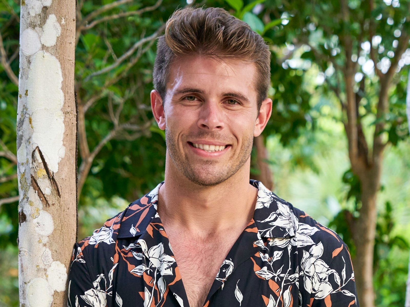 Bachelor spoilers: Who does 'The Bachelor' star Zach Shallcross pick as his winner and end up with? Who are Zach's Final 2 bachelorettes? (SPOILERS) - Vimarsana News