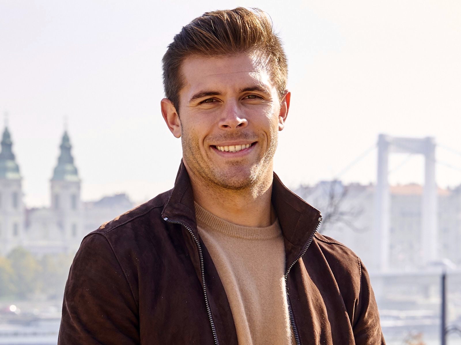 Bachelor spoilers: Who did 'The Bachelor' star Zach Shallcross pick as his winner and end up with? Who are Zach's Final 2 bachelorettes? (SPOILERS) - Vimarsana News